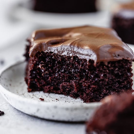 Whip Up the Best Chocolate Mayonnaise Cake: Tips for Moist Perfection